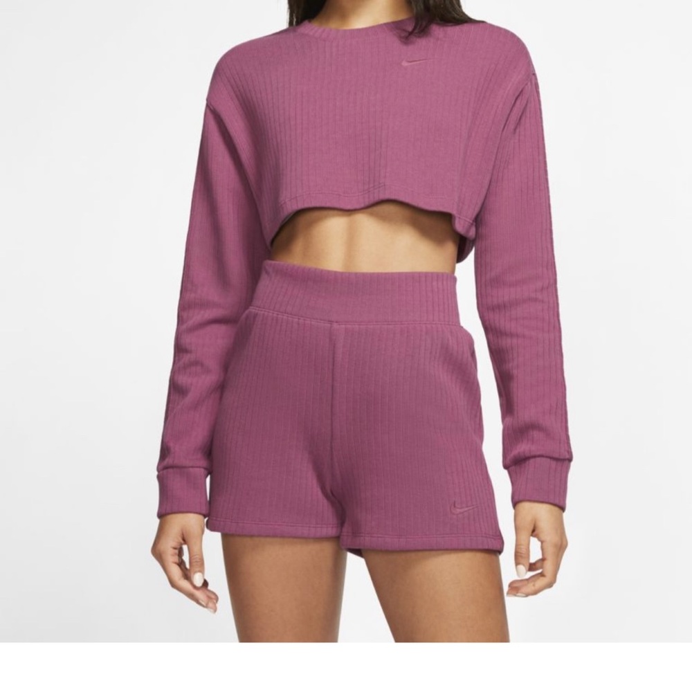 Nike shorts and crop top knit set
